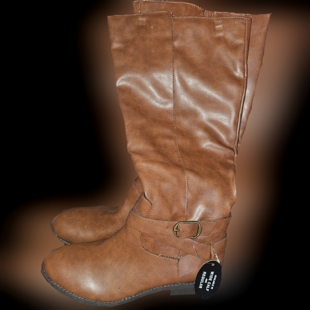 Womens brown boots size 8.5 wide